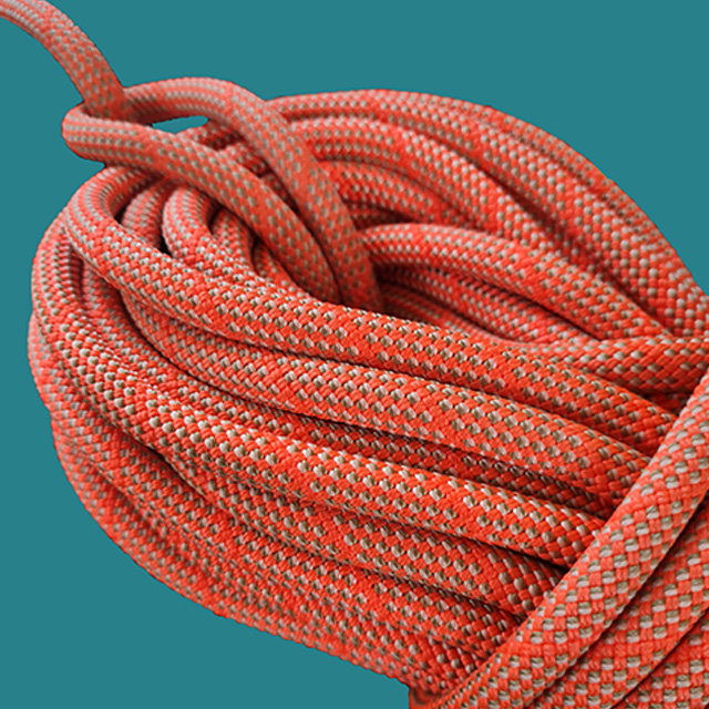 An orange Mammut 9.8MM 60M crag classic rope